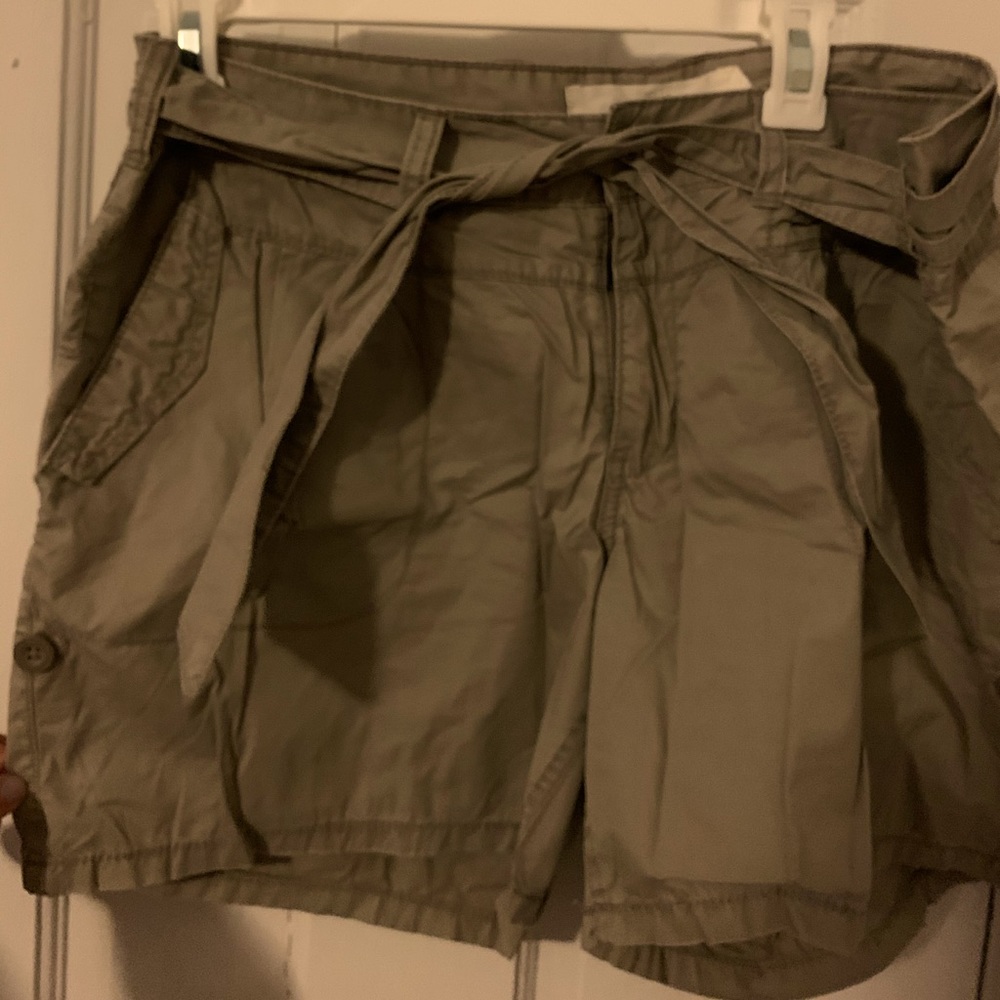 H&M baggy tan hiking style shorts (size 14)